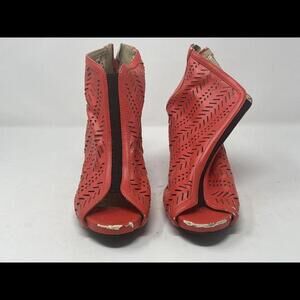 Qupid Women's 7.5 Red Gladiator Ankle Straps Platform Shoes Open Toe